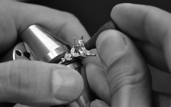 Setting stones in a Blackacre ring